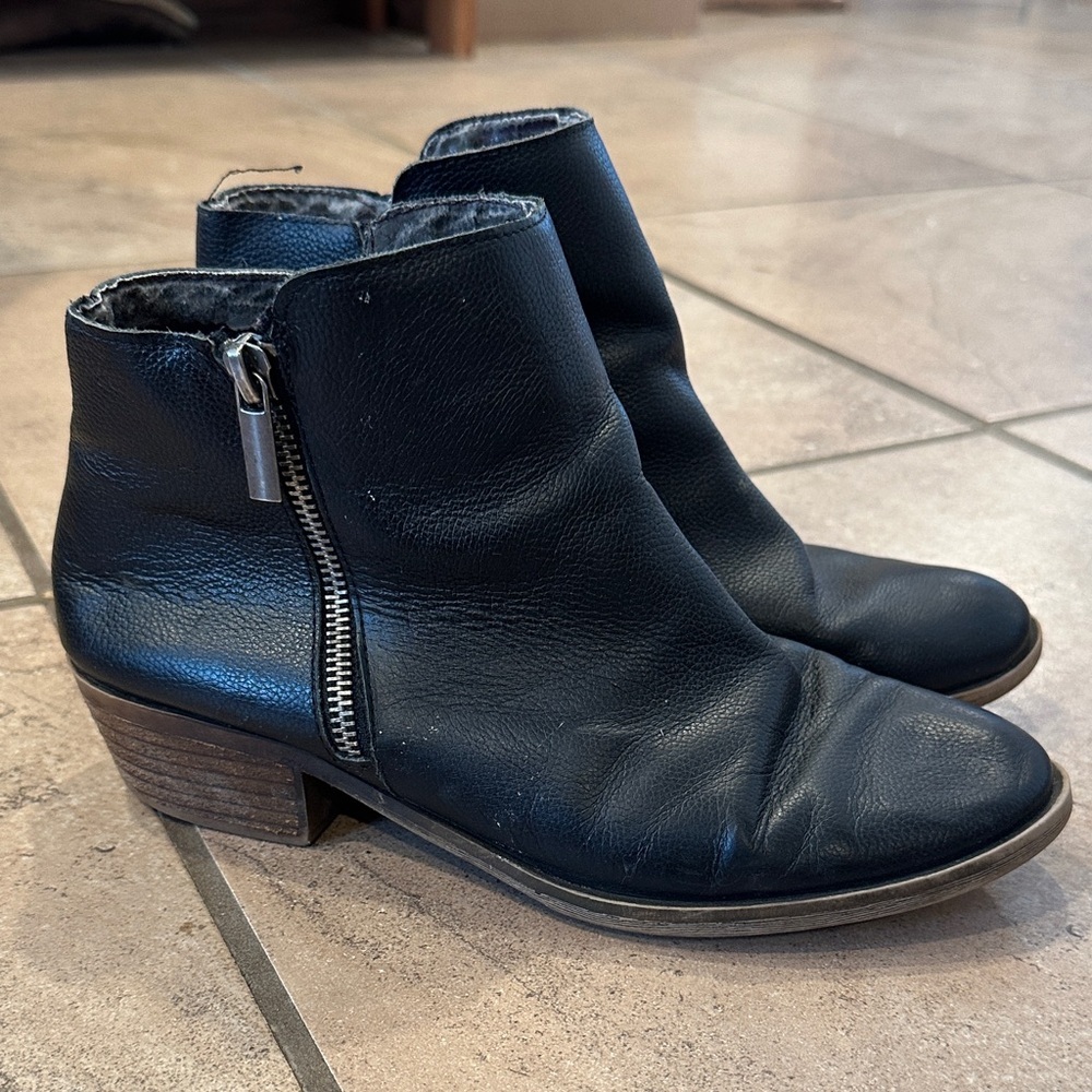 Black Leather Ankle women’s Boots Kenzie size 8